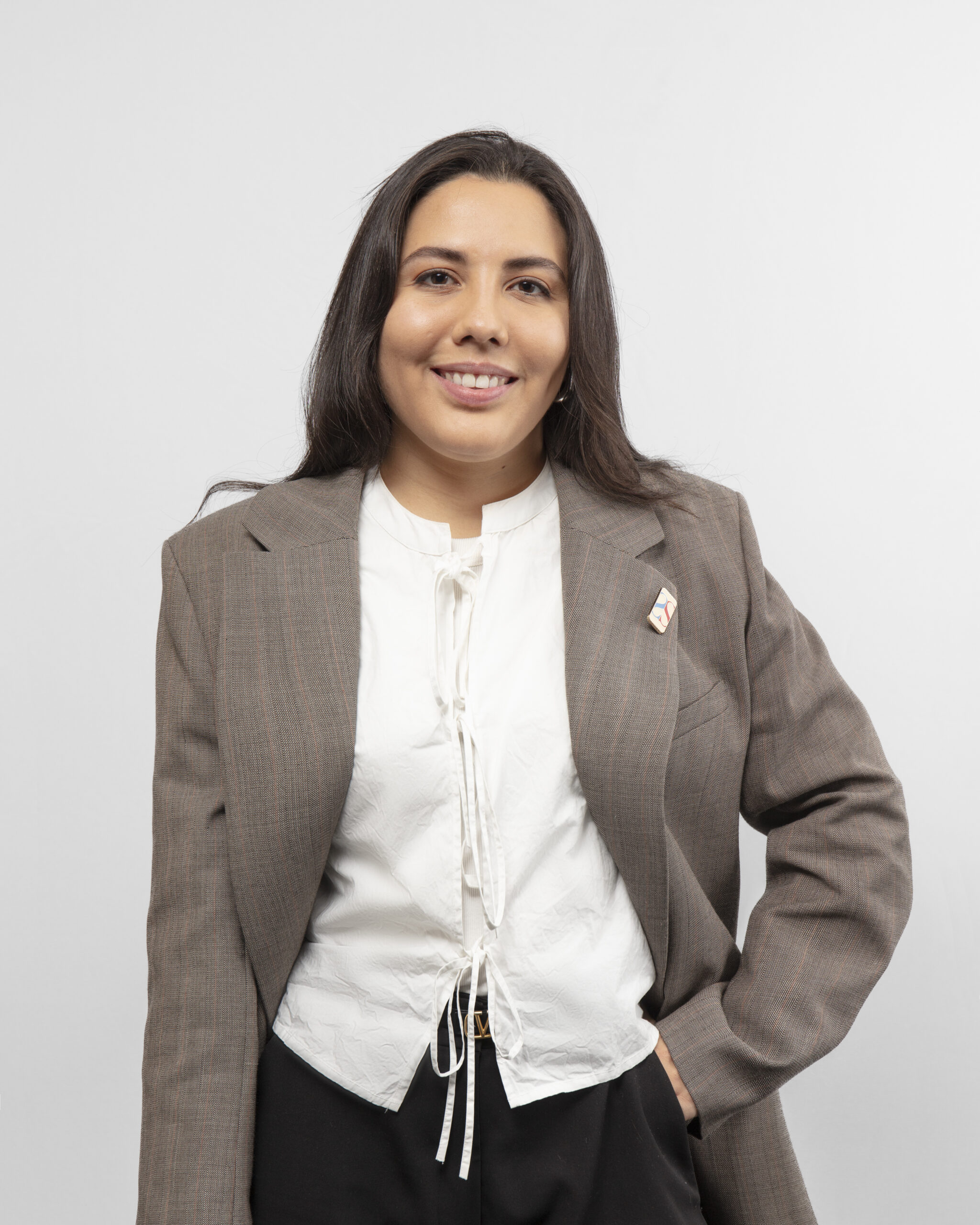 Julia NAVARRO
